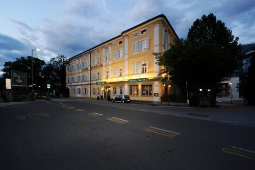 Hotel Jarolim Бресаноне Екстериор снимка