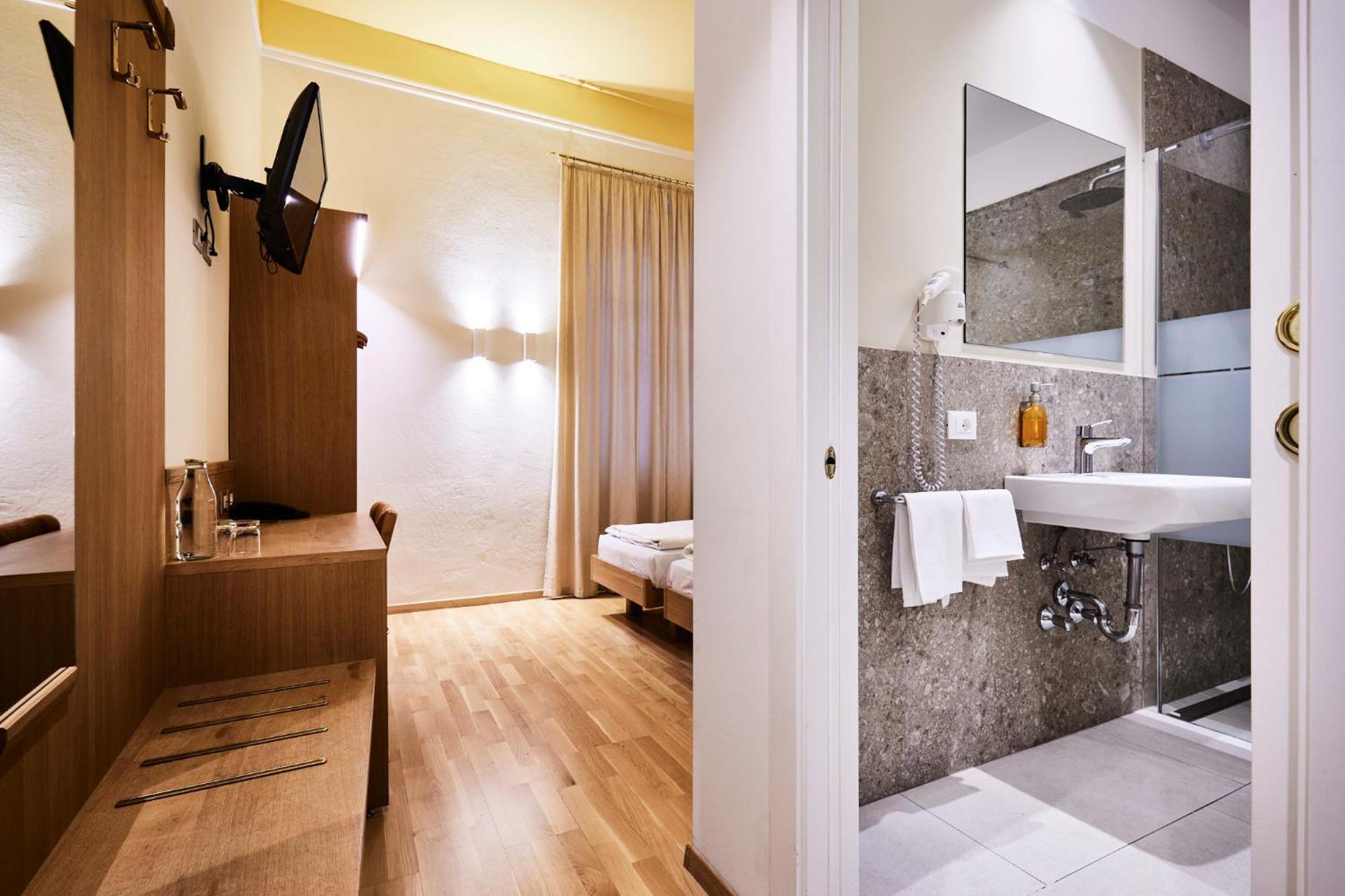 Hotel Jarolim Бресаноне Екстериор снимка