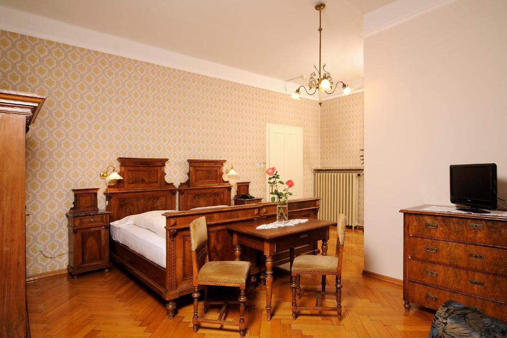 Hotel Jarolim Бресаноне Екстериор снимка