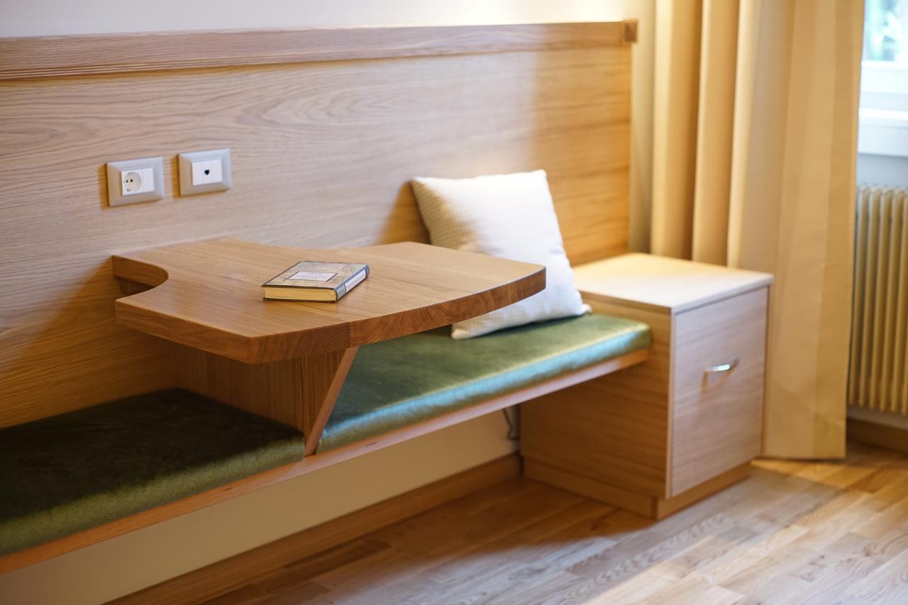 Hotel Jarolim Бресаноне Екстериор снимка